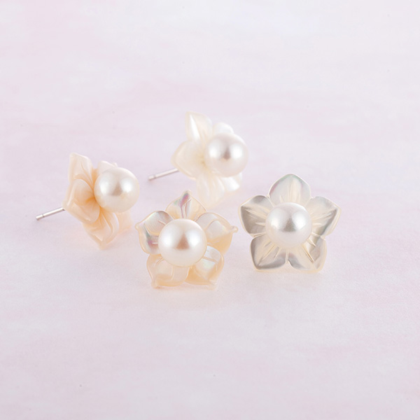 TAKEDAパールピアス 白蝶・桃蝶（7mm）